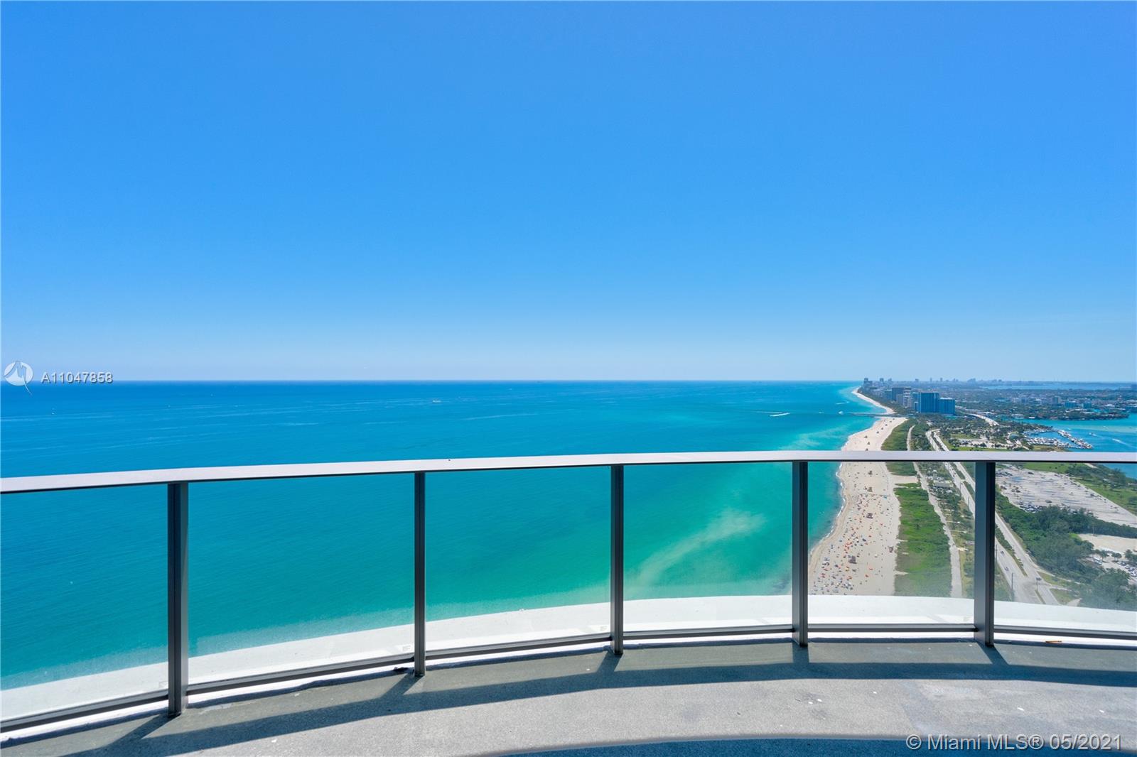 Ritz Carlton - Residential