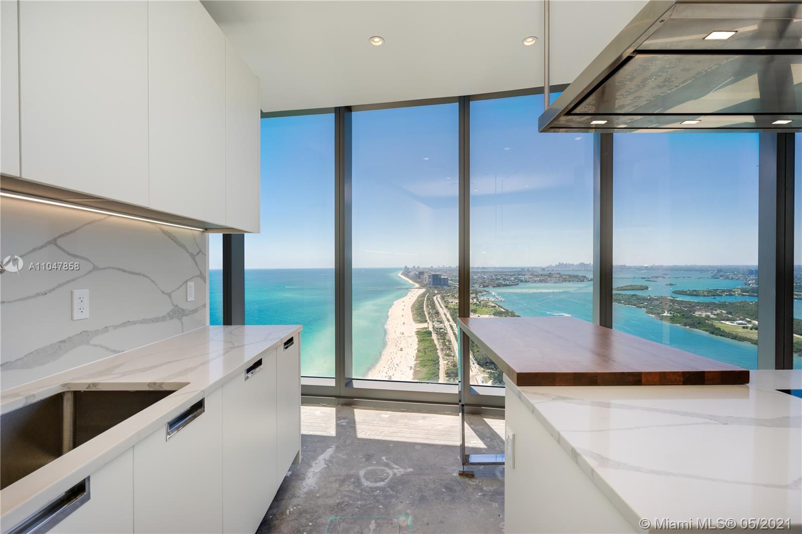 Ritz Carlton - Residential