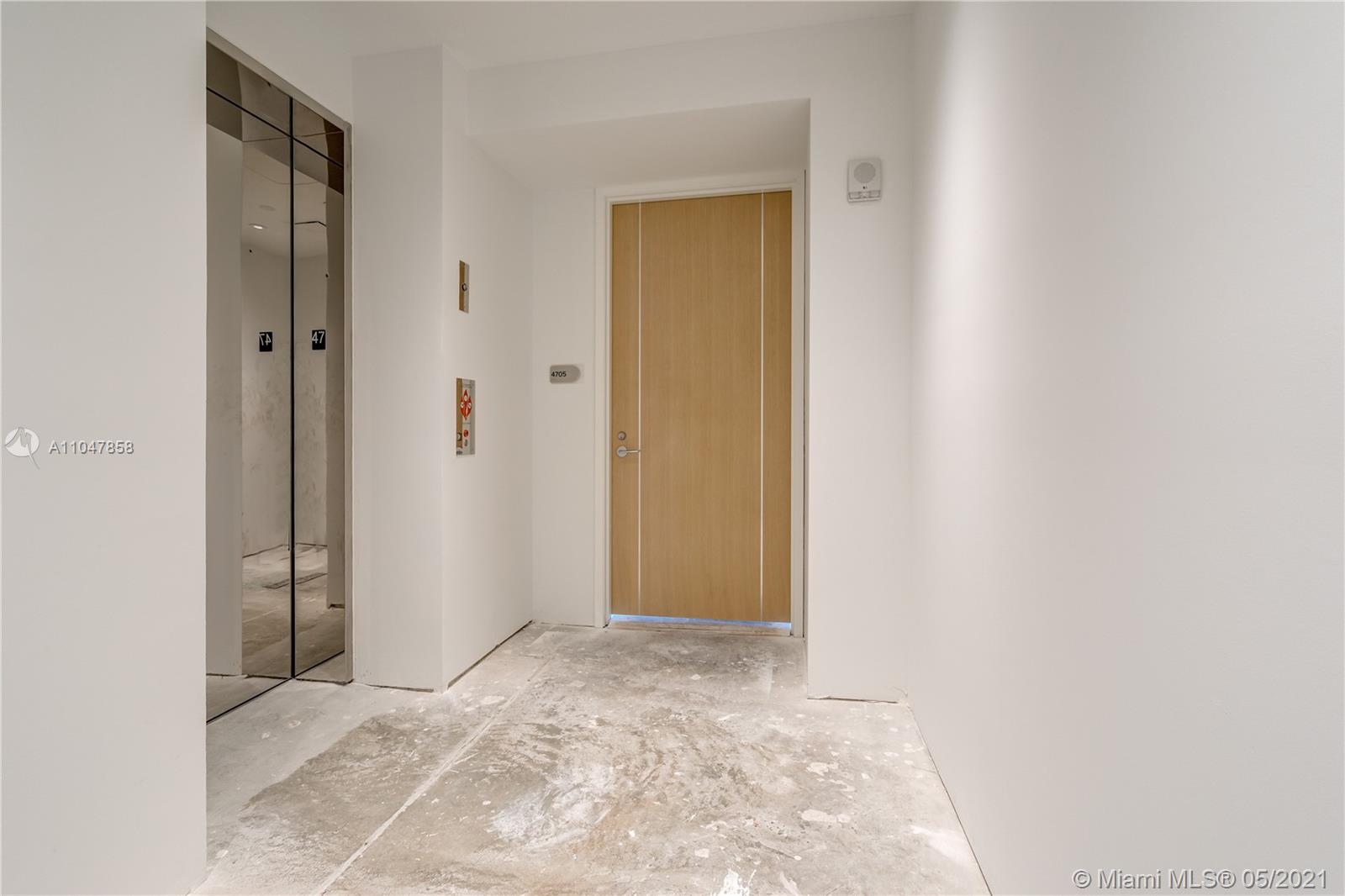 Ritz Carlton - Residential