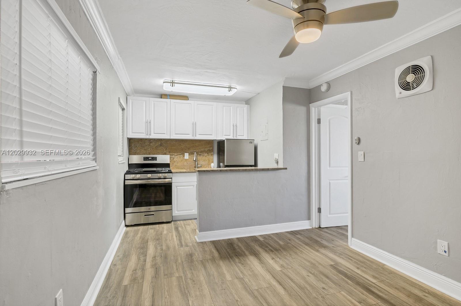 SALZEDO IN THE GABLES CON - Residential Lease