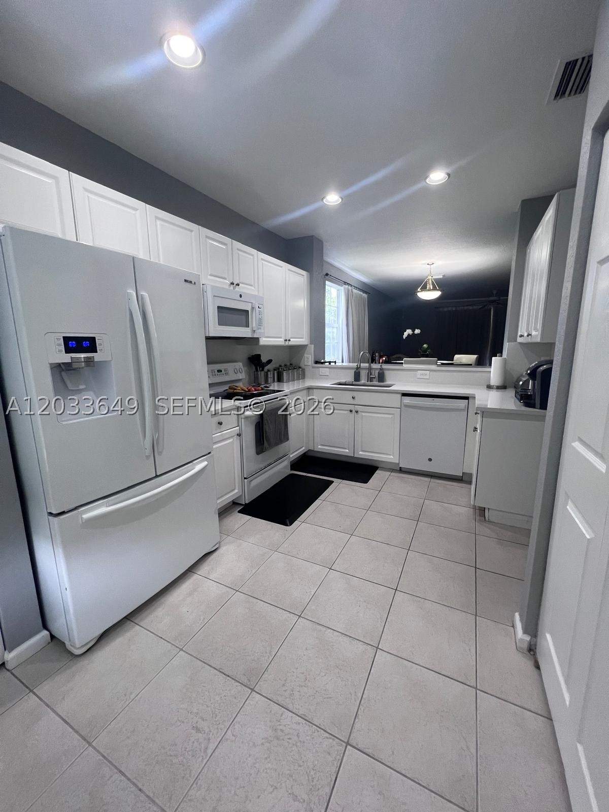 PARK PLACE AT PLANTATION - Residential