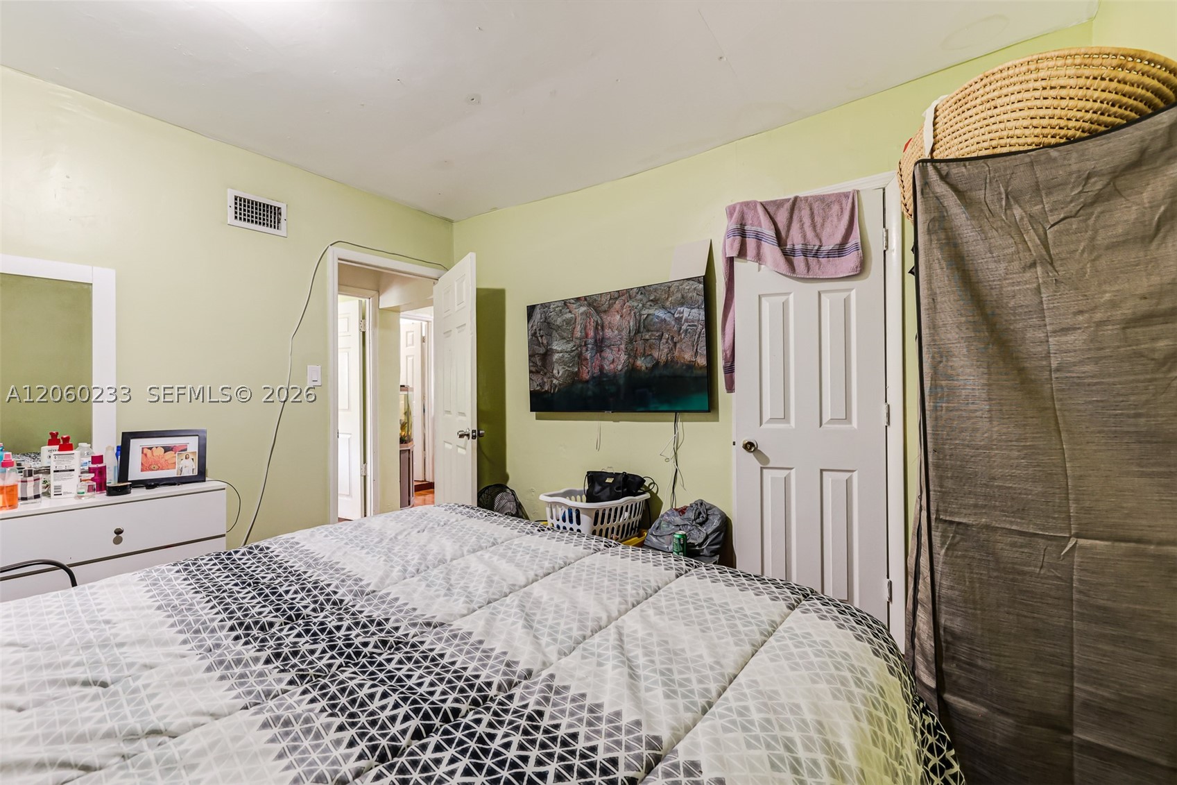1ST ADDN PINEWOOD PK - Residential