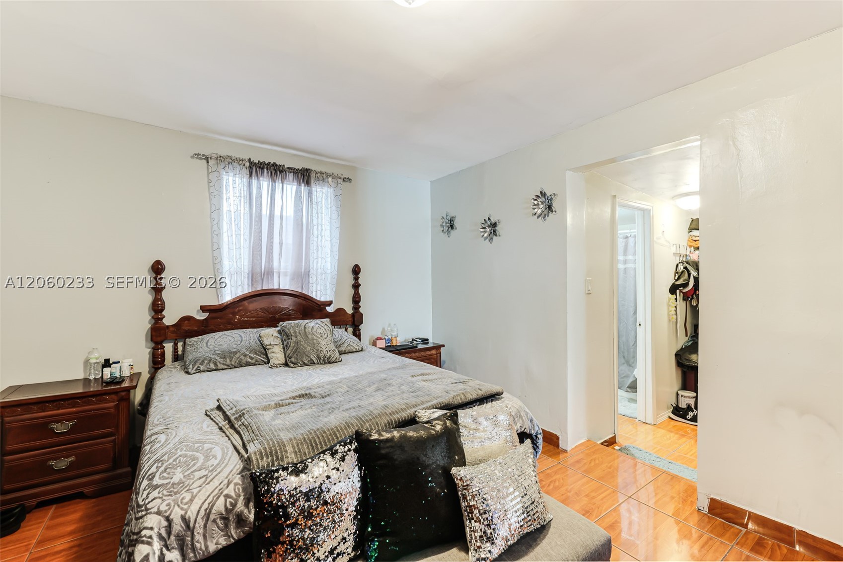 1ST ADDN PINEWOOD PK - Residential