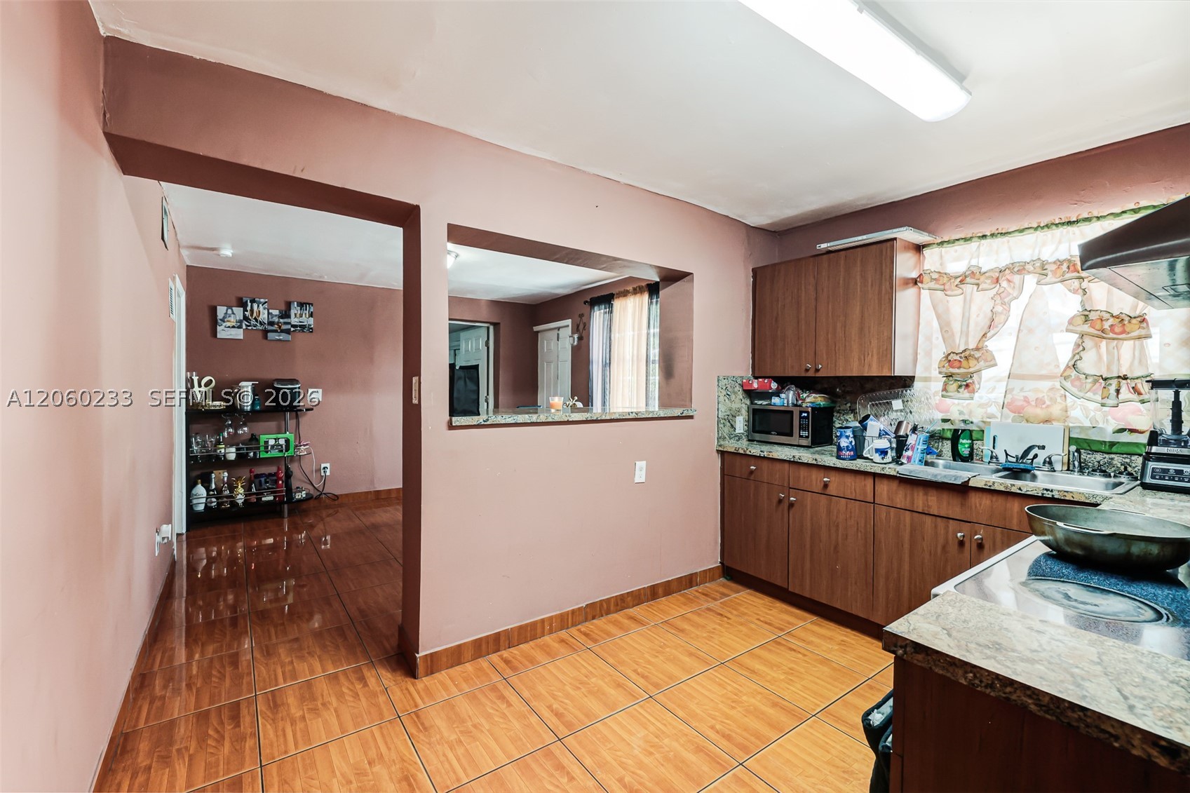 1ST ADDN PINEWOOD PK - Residential