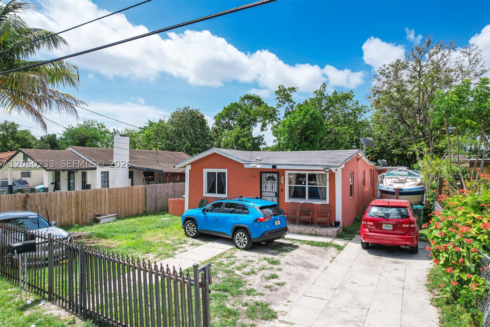 1ST ADDN PINEWOOD PK - Residential