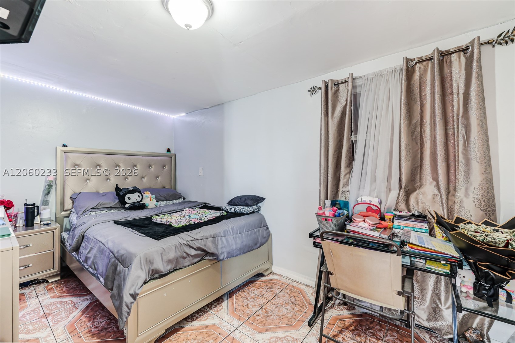 1ST ADDN PINEWOOD PK - Residential