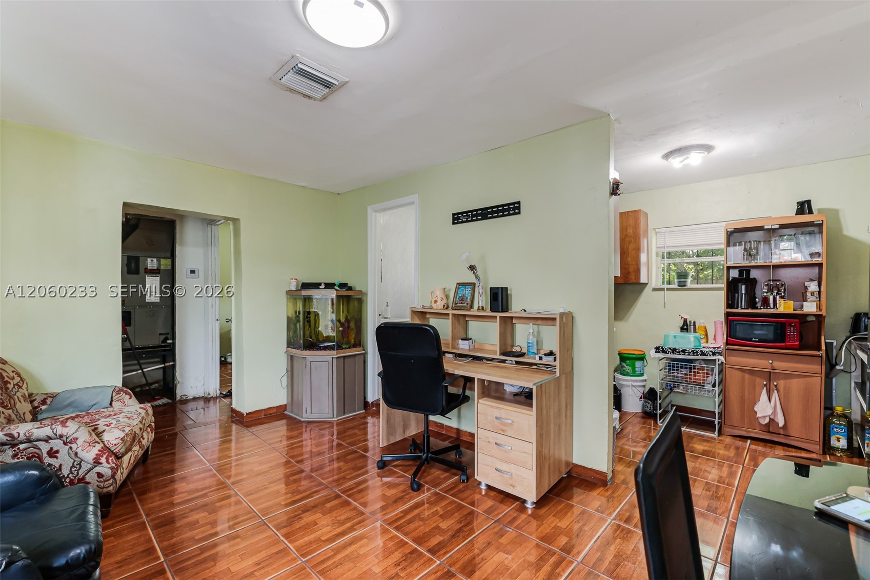 1ST ADDN PINEWOOD PK - Residential