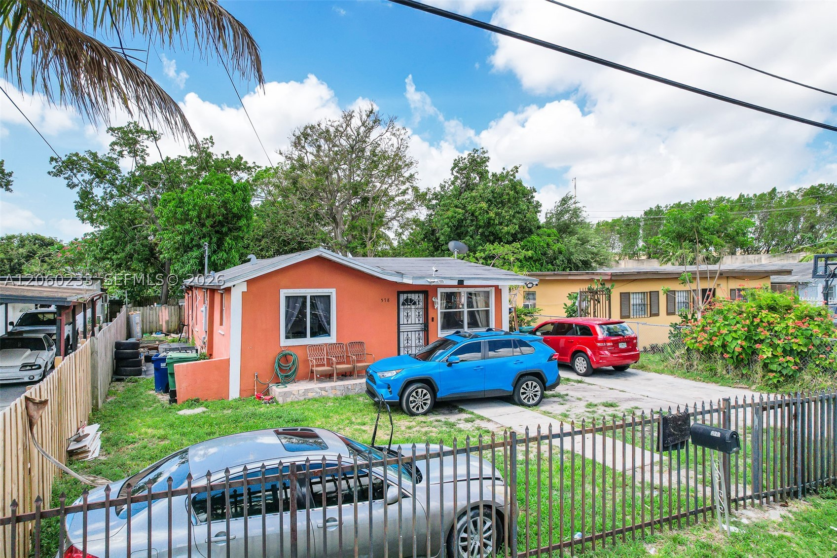 1ST ADDN PINEWOOD PK - Residential