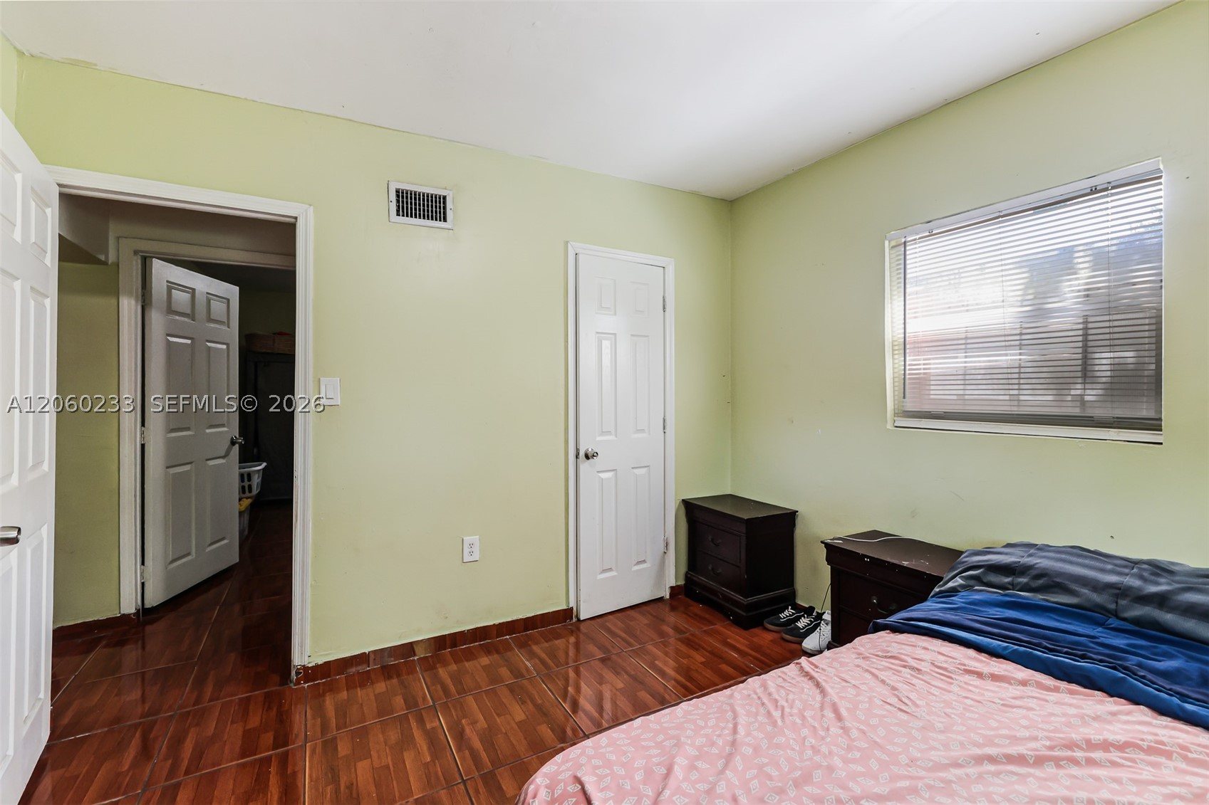 1ST ADDN PINEWOOD PK - Residential