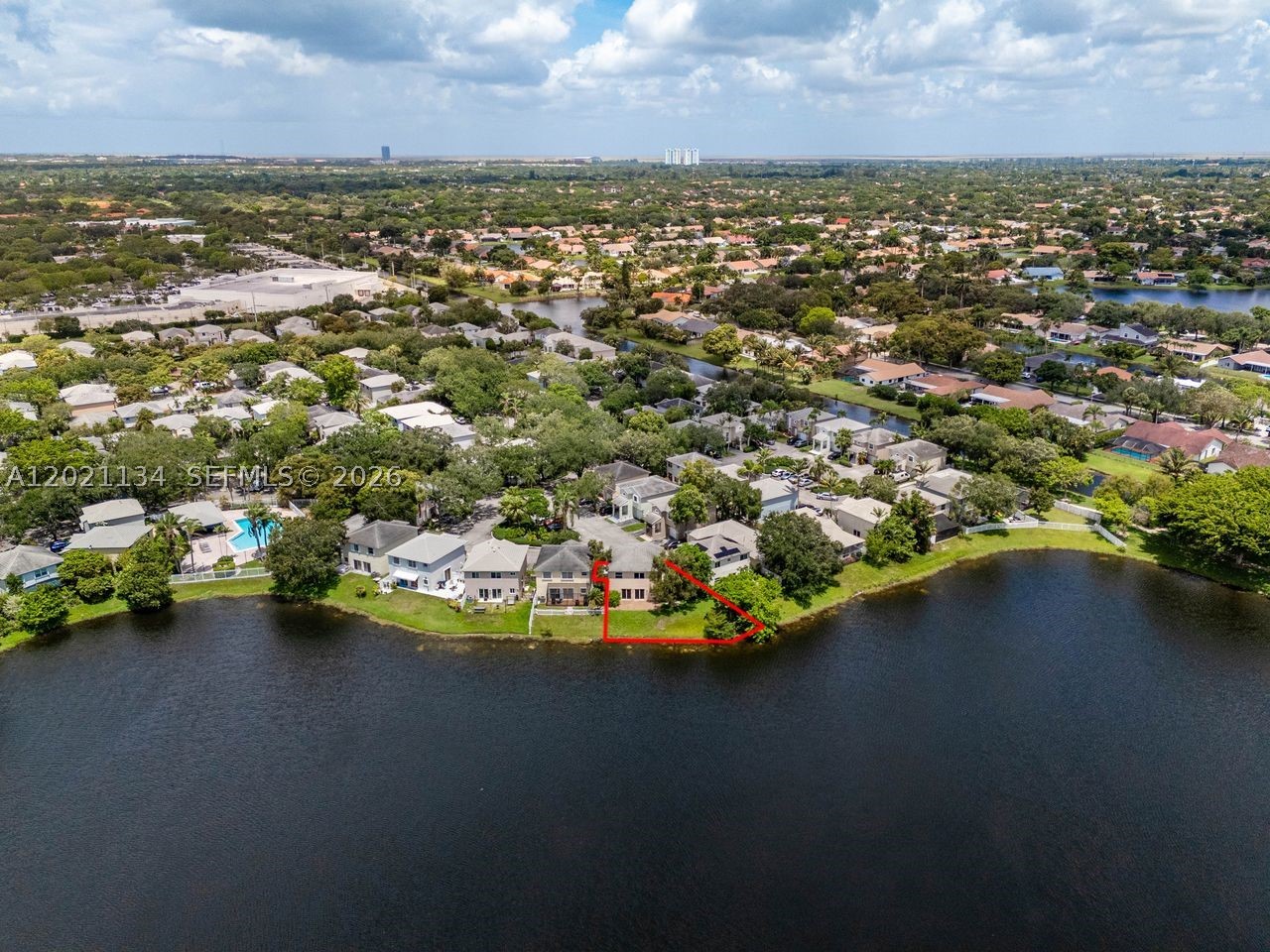 JACARANDA PARCEL 216 - Residential