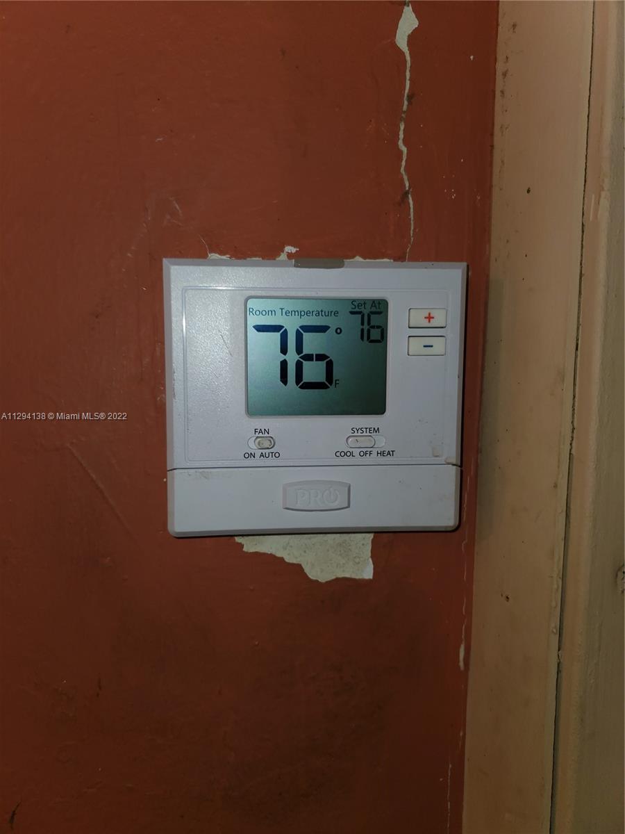 6TH ADDN TO HIALEAH - Residential