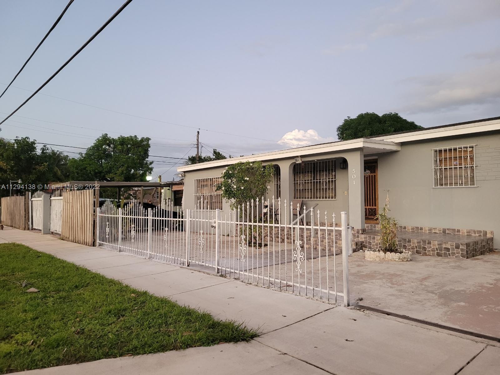6TH ADDN TO HIALEAH - Residential