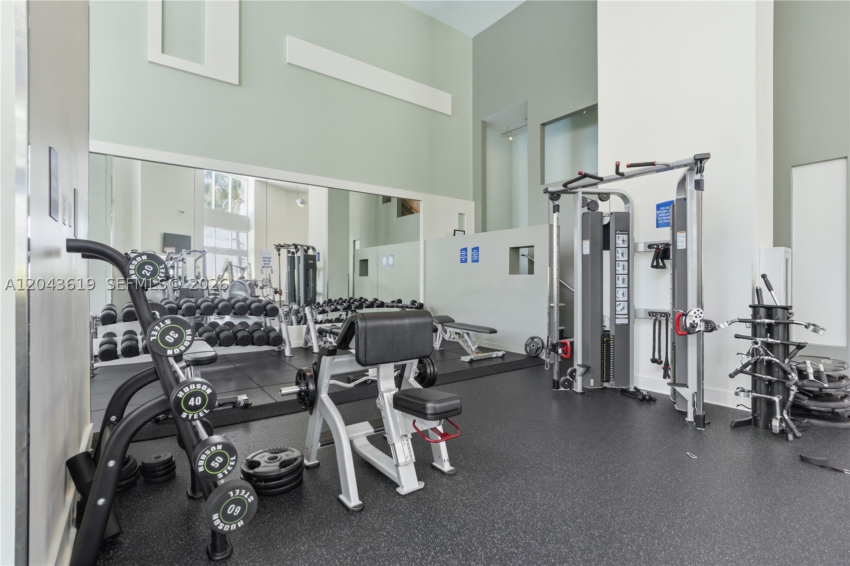 QUANTUM ON THE BAY CONDO - Residential