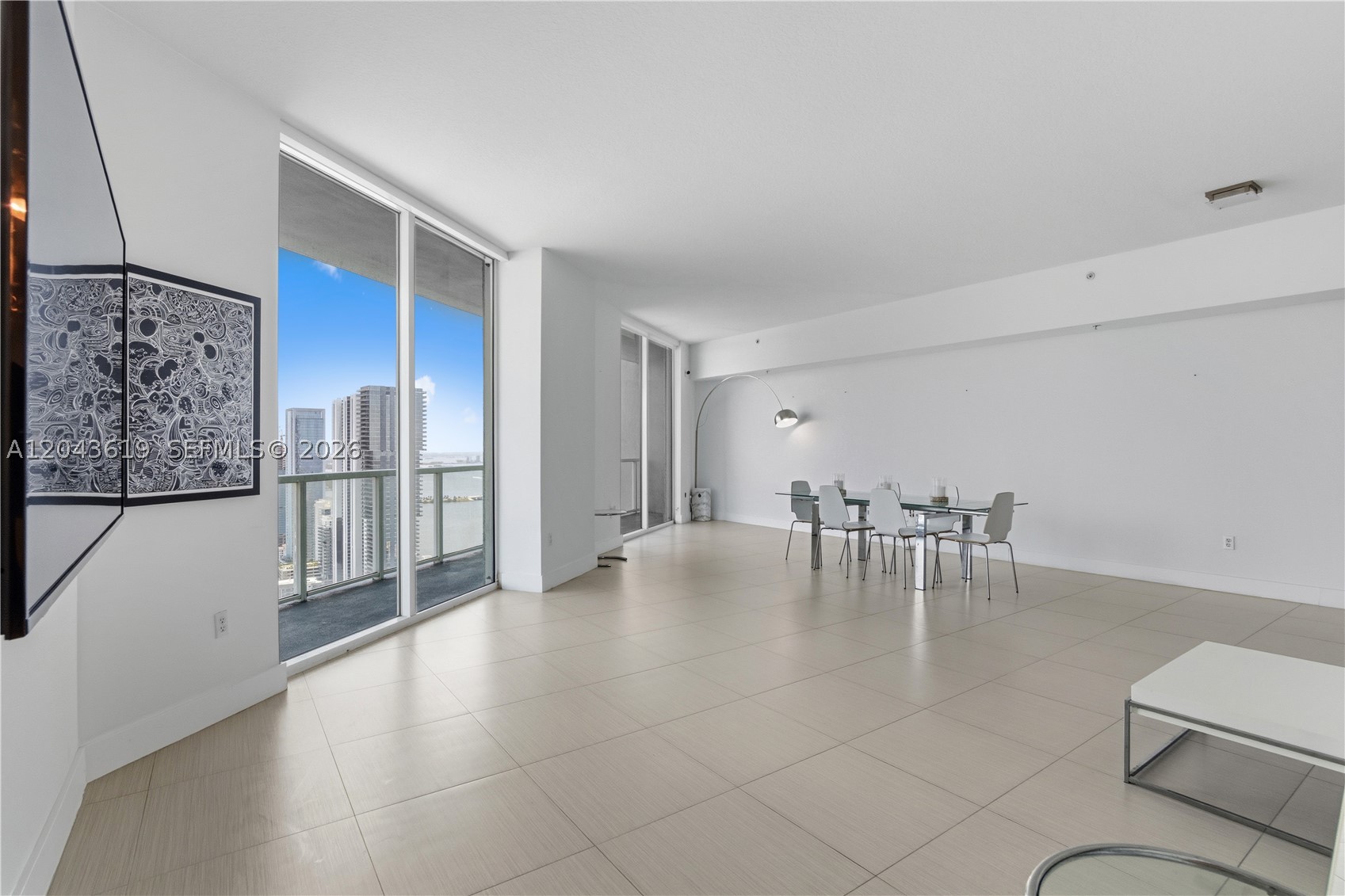 QUANTUM ON THE BAY CONDO - Residential
