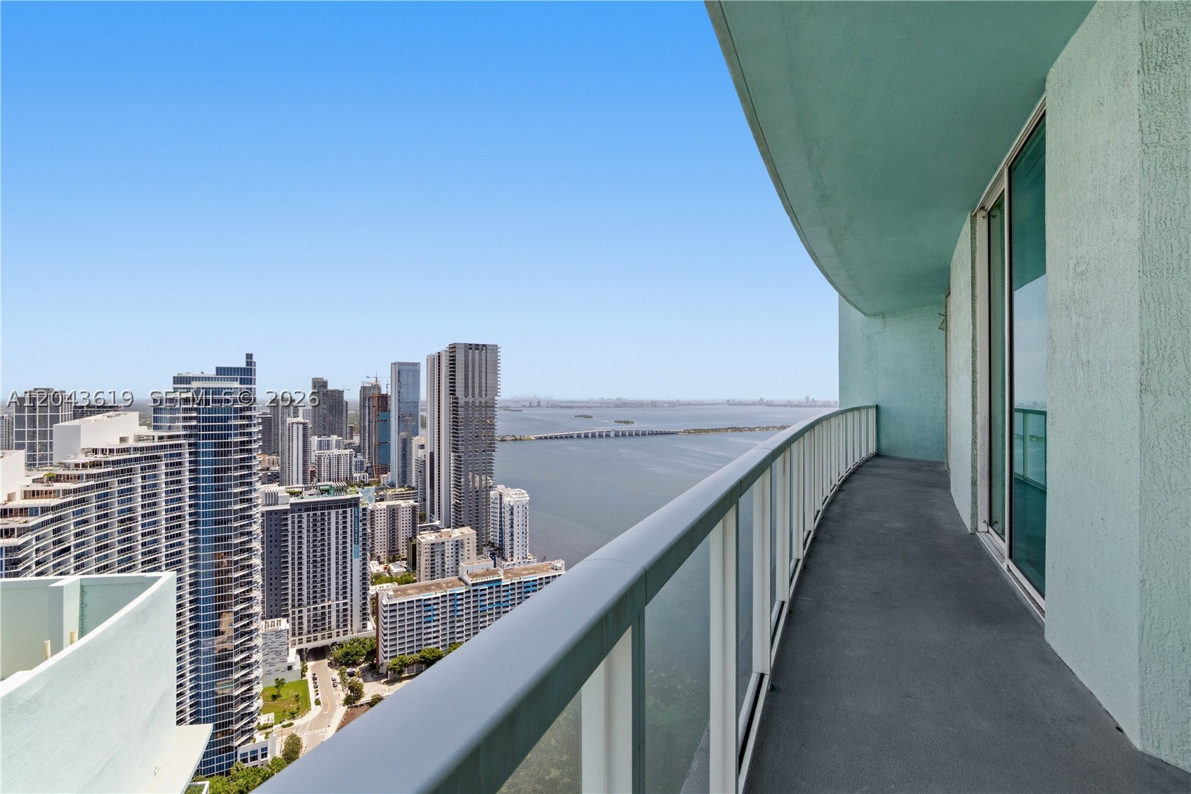 QUANTUM ON THE BAY CONDO - Residential