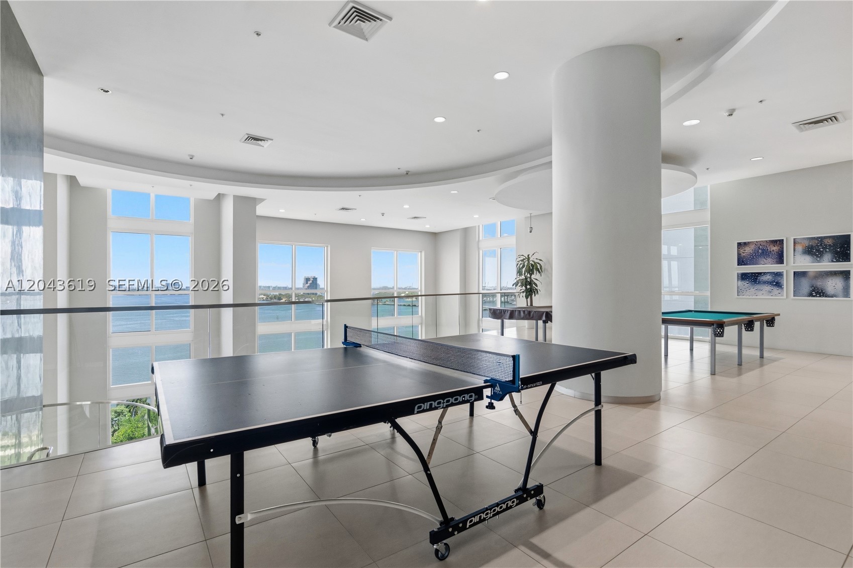 QUANTUM ON THE BAY CONDO - Residential