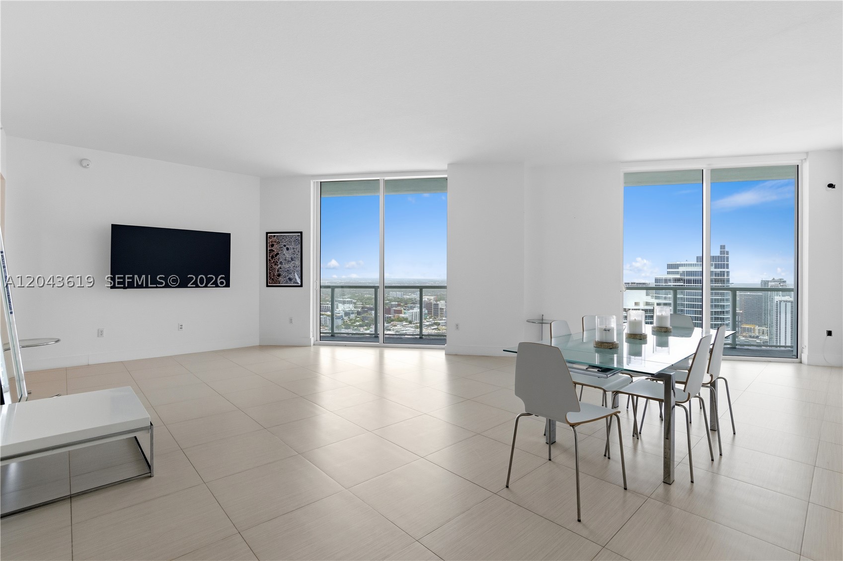 QUANTUM ON THE BAY CONDO - Residential
