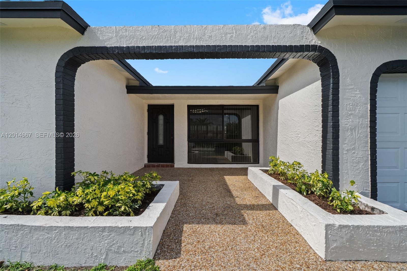 SUNRISE GOLF VILLAGE SEC - Residential