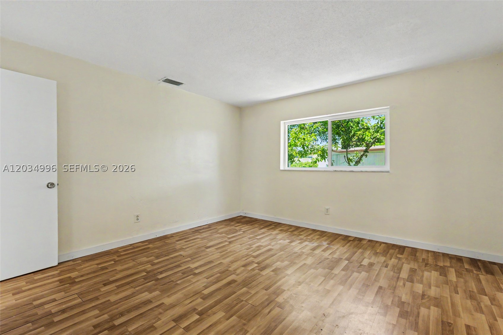 OAKLAND ESTATES 2ND SEC - Residential