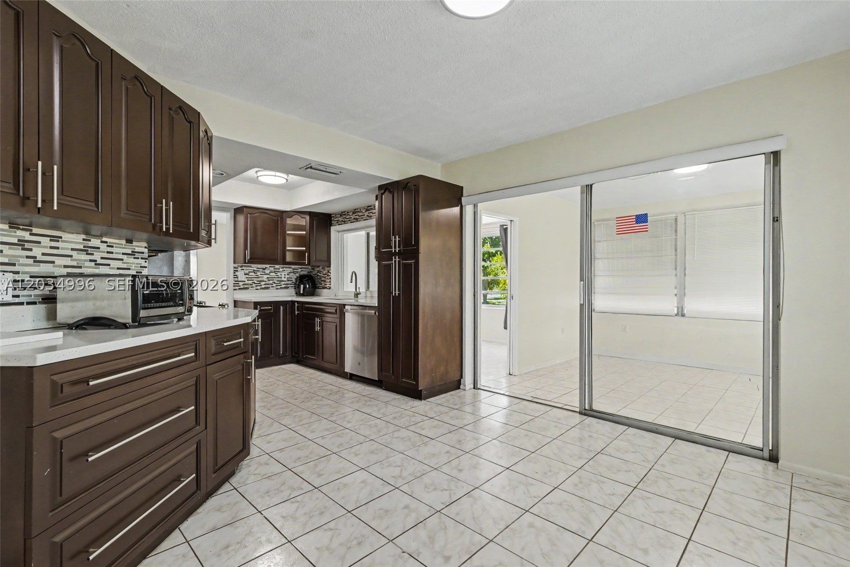 OAKLAND ESTATES 2ND SEC - Residential