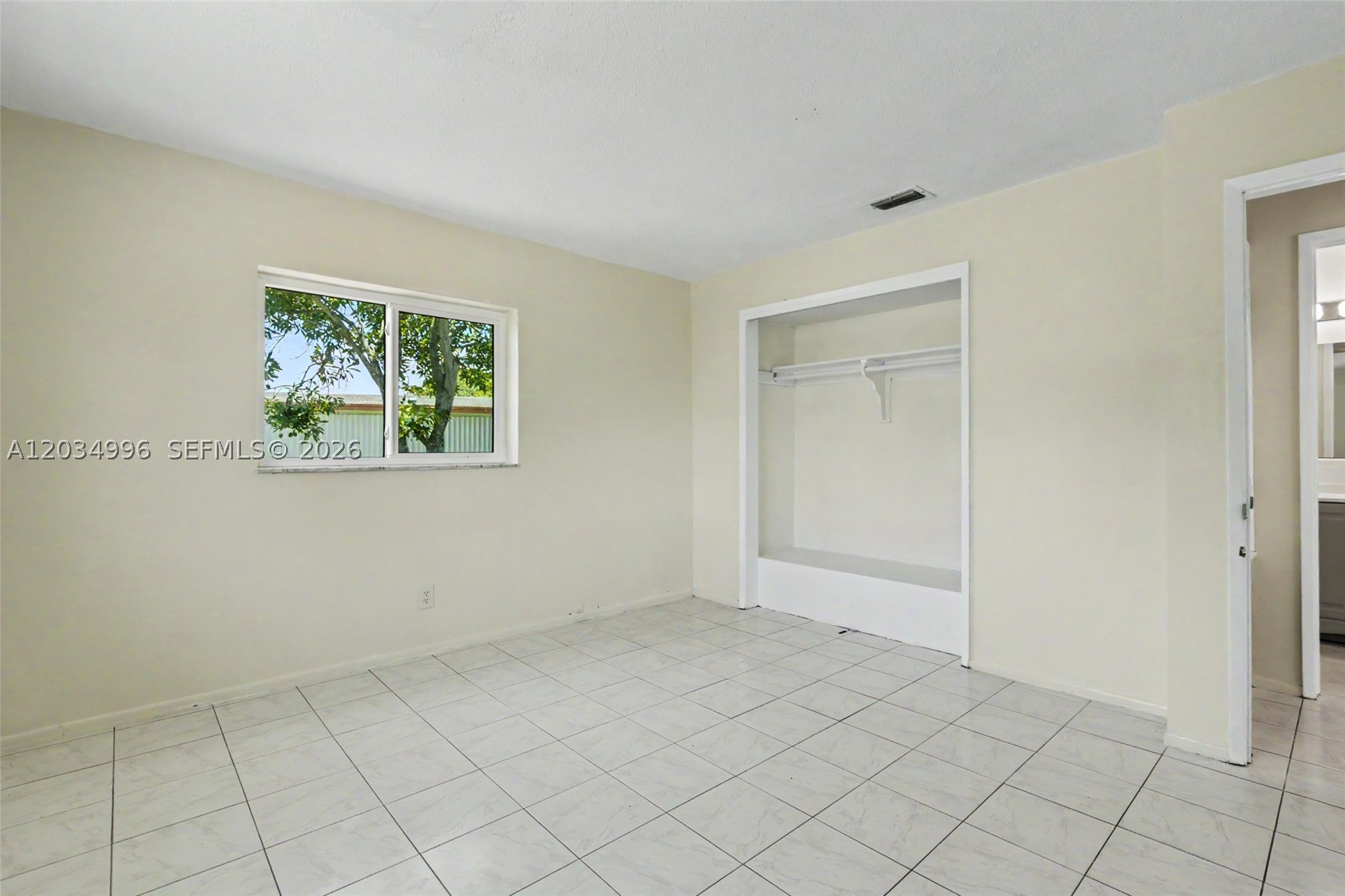 OAKLAND ESTATES 2ND SEC - Residential
