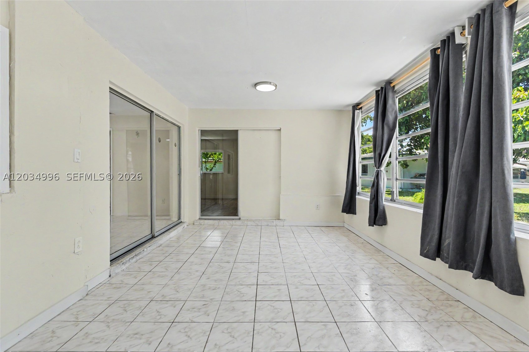 OAKLAND ESTATES 2ND SEC - Residential