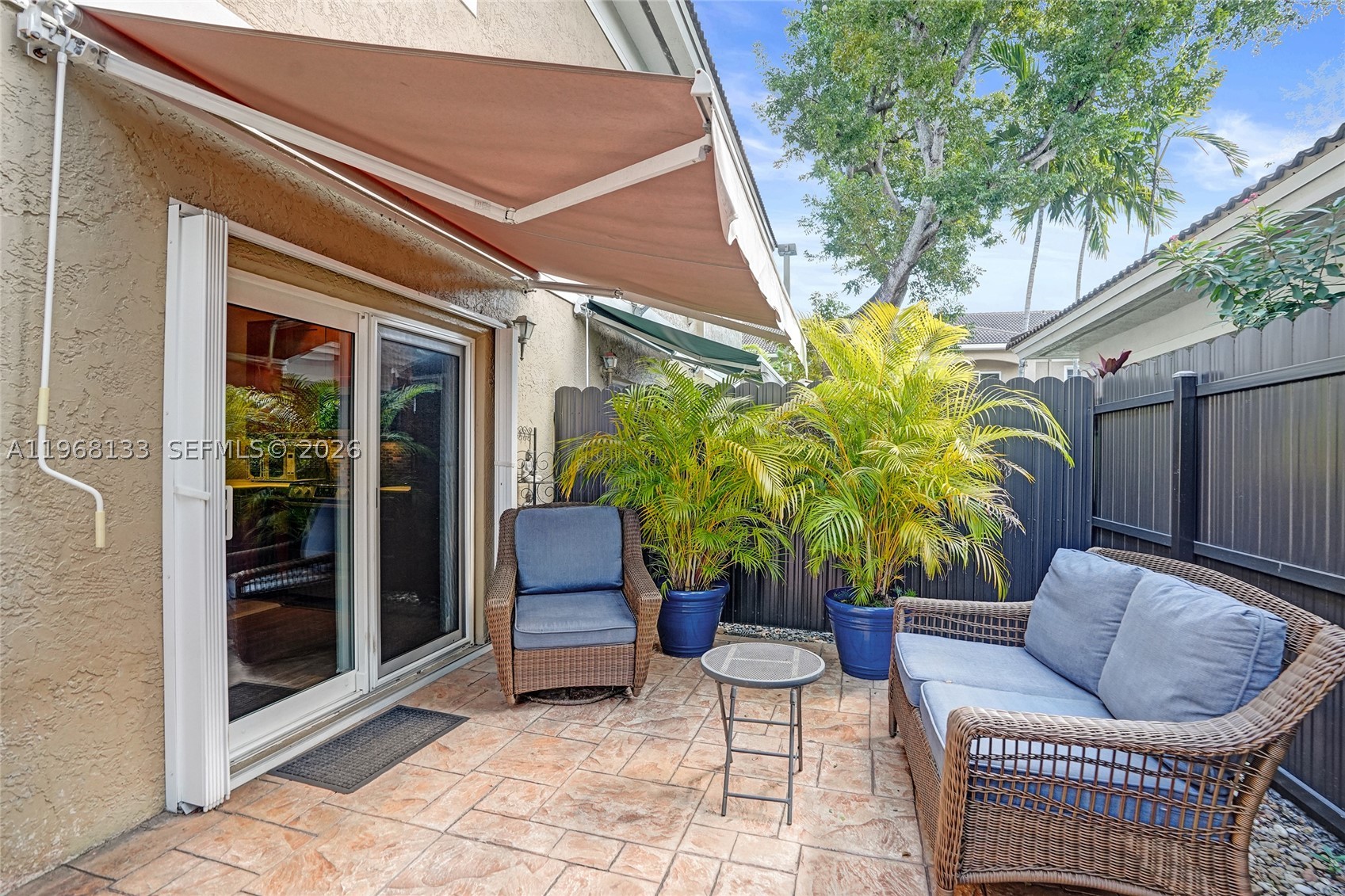 WASHINGTON PALMS CONDO - Residential