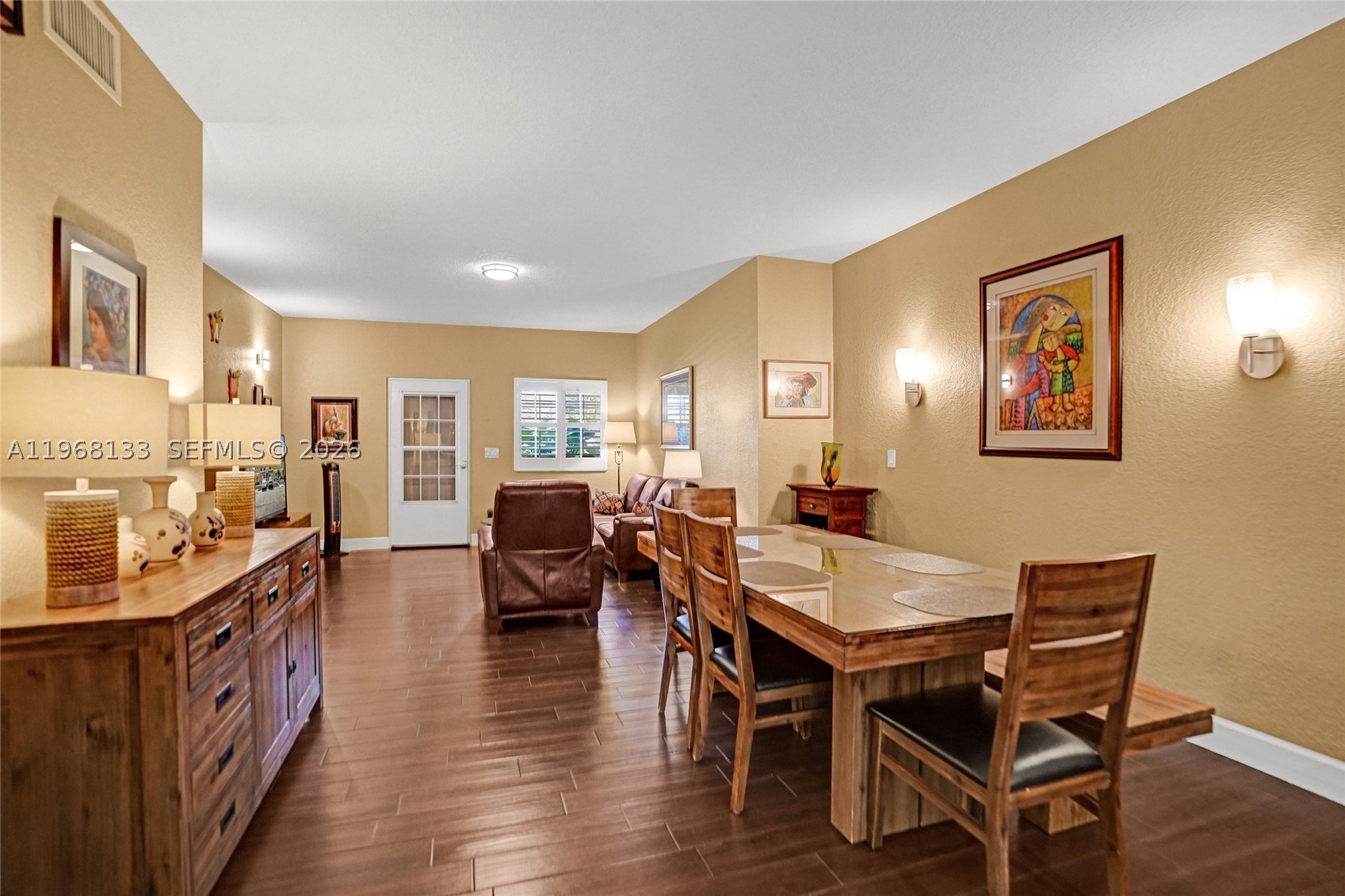 WASHINGTON PALMS CONDO - Residential