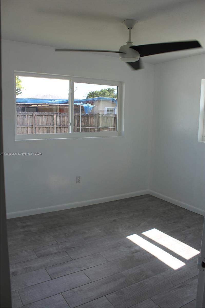 DIXIE ESTATES 1ST ADDN - Residential Lease