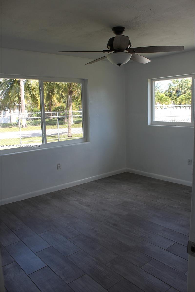 DIXIE ESTATES 1ST ADDN - Residential Lease