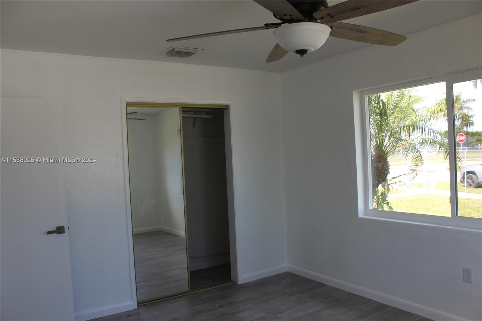 DIXIE ESTATES 1ST ADDN - Residential Lease