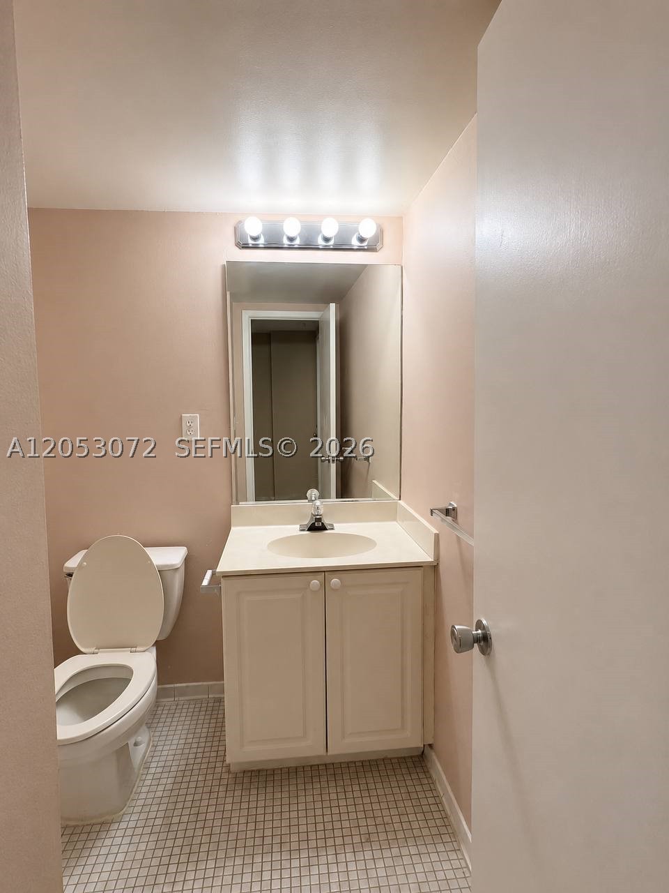 OCEANVIEW BUILDING B COND - Residential Lease