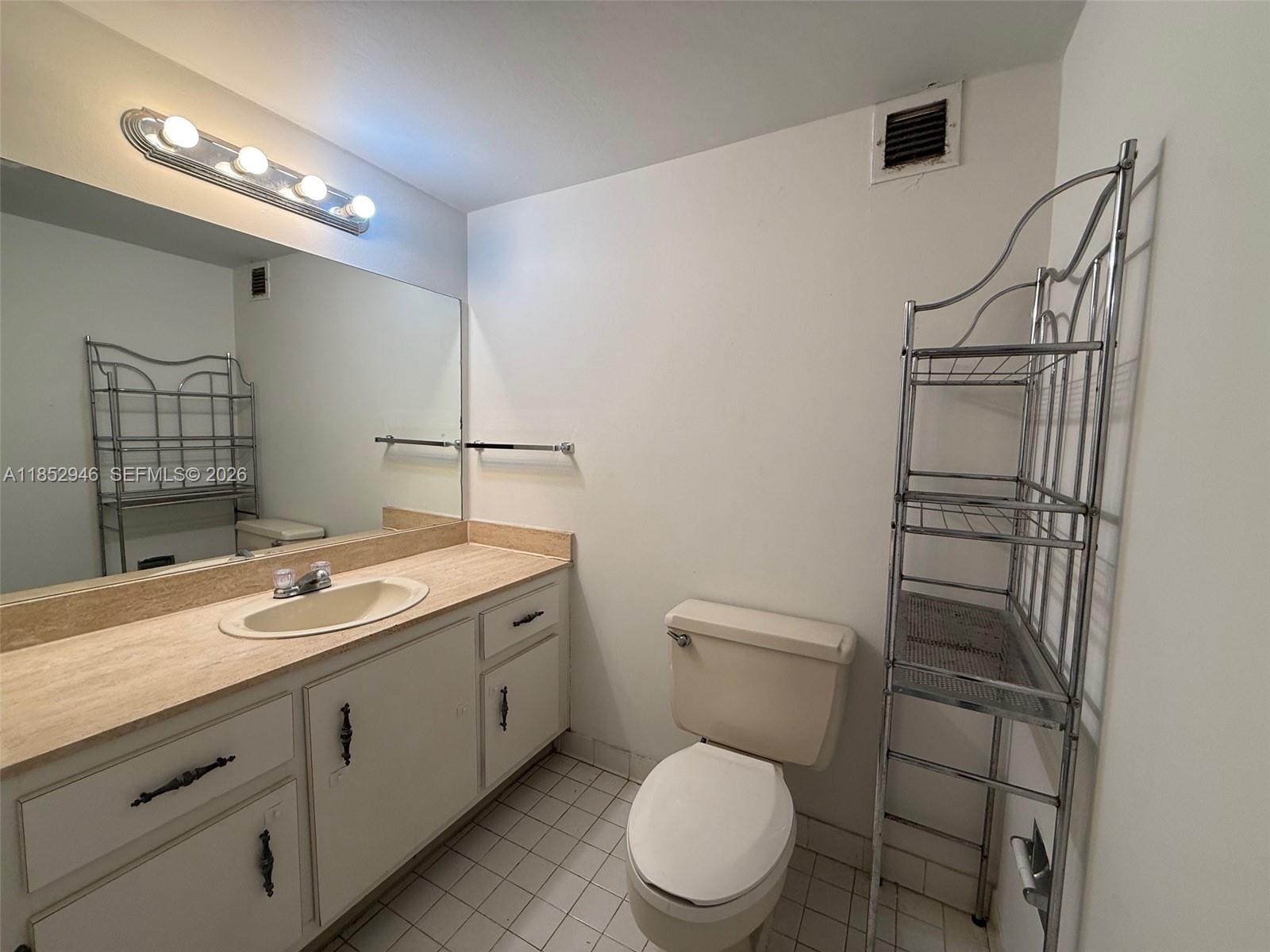 OLYMPUS CONDO PHASE - Residential