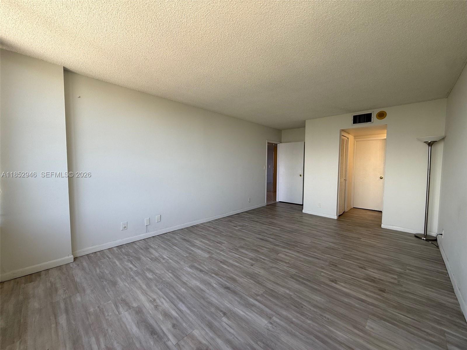 OLYMPUS CONDO PHASE - Residential