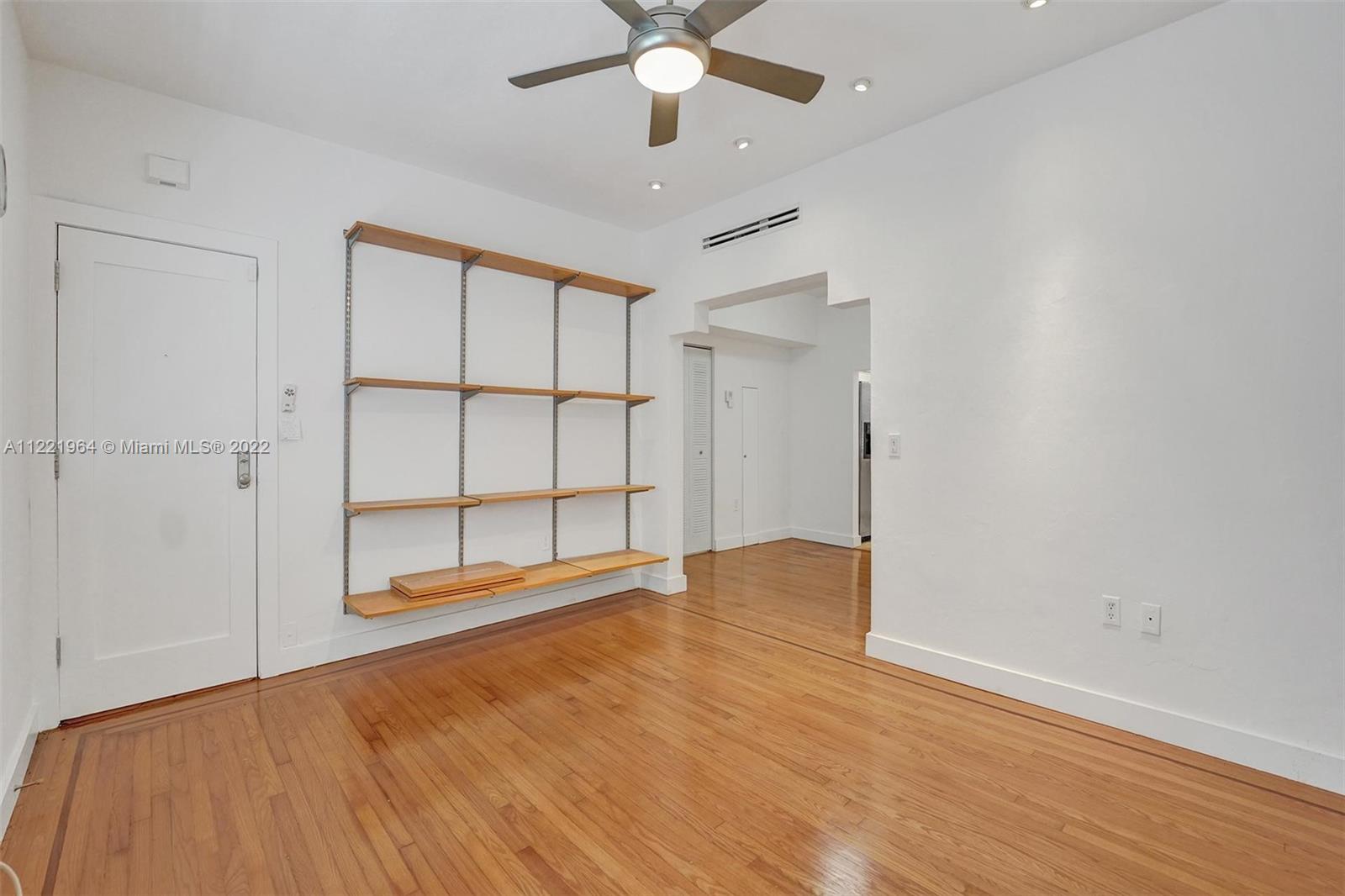 ST REMY CONDO - Residential