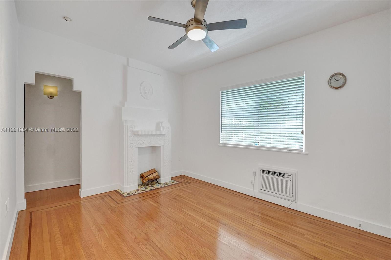 ST REMY CONDO - Residential