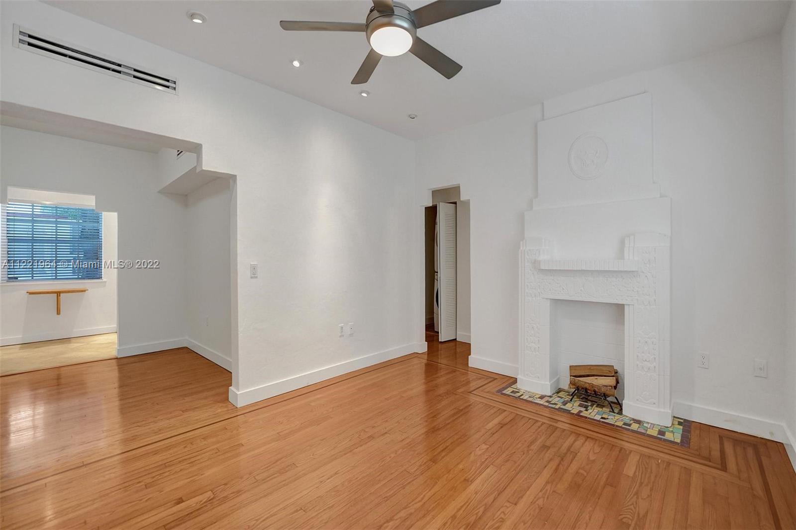 ST REMY CONDO - Residential