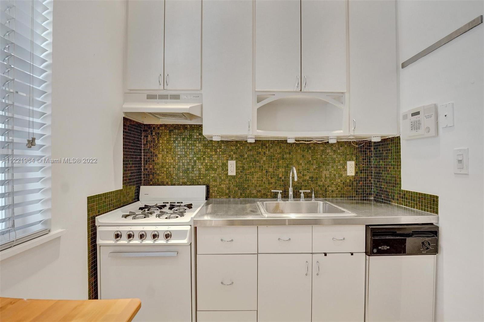 ST REMY CONDO - Residential