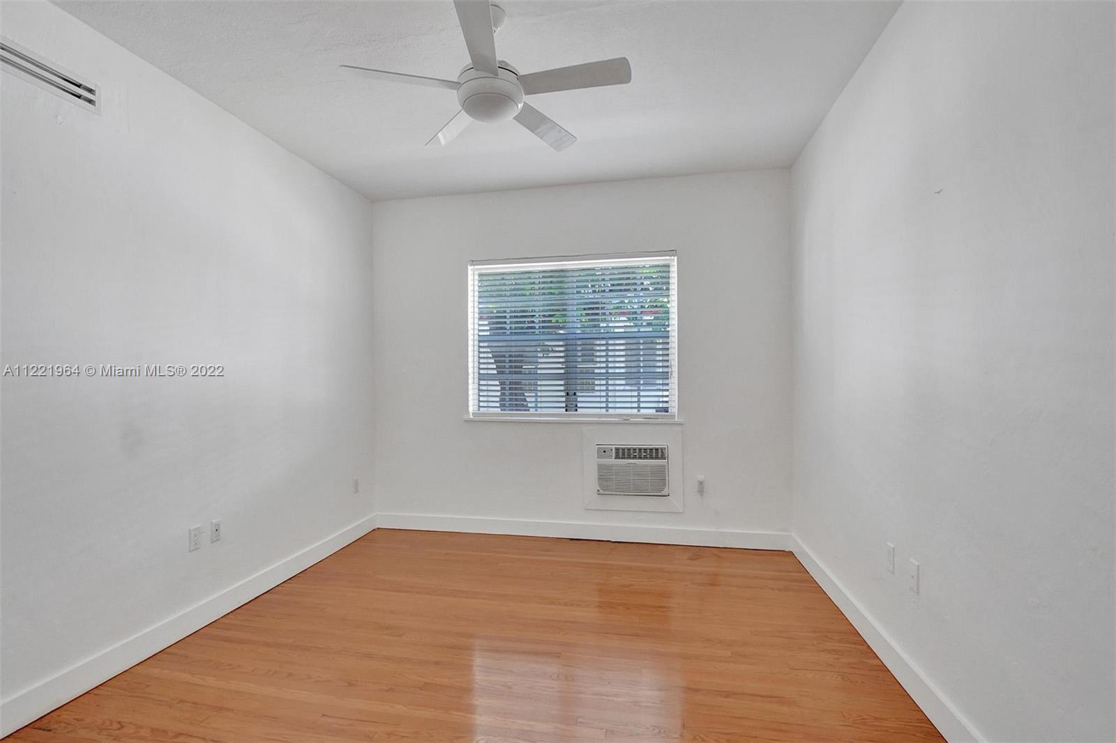 ST REMY CONDO - Residential