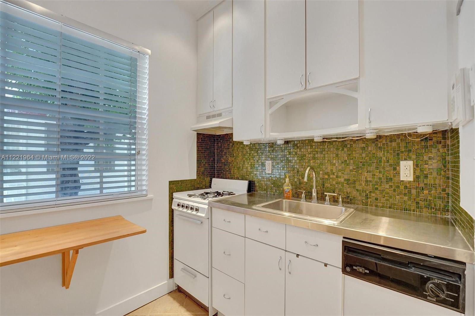 ST REMY CONDO - Residential