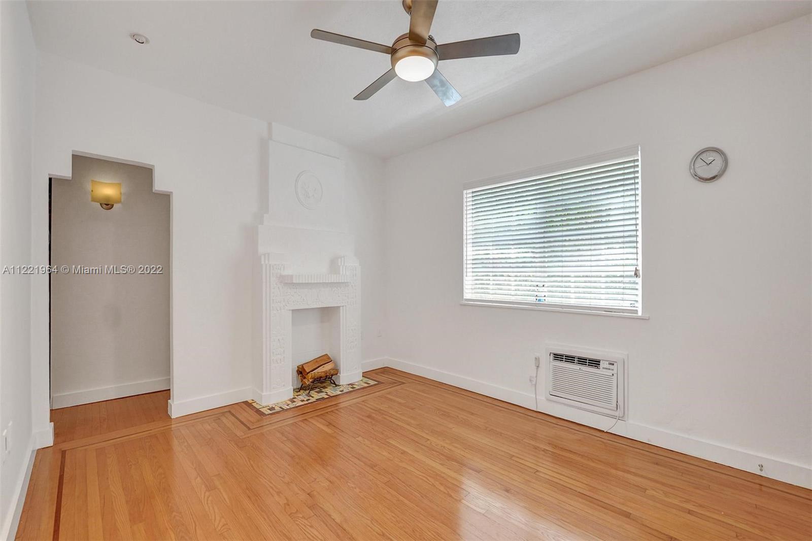 ST REMY CONDO - Residential