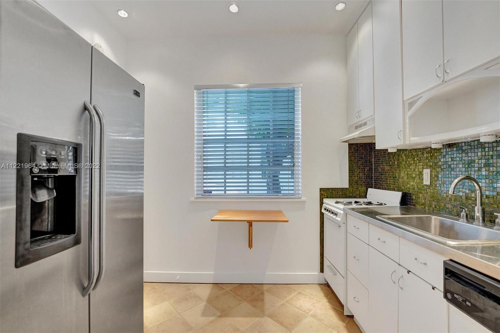 ST REMY CONDO - Residential