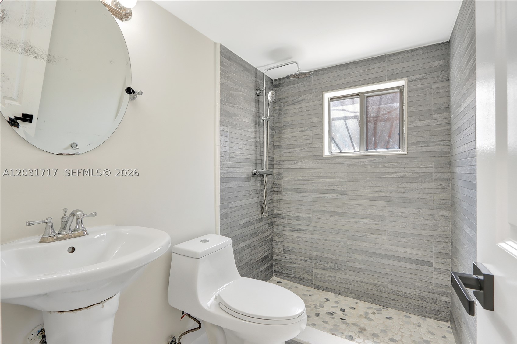 EL PRADO XI CONDO - Residential Lease