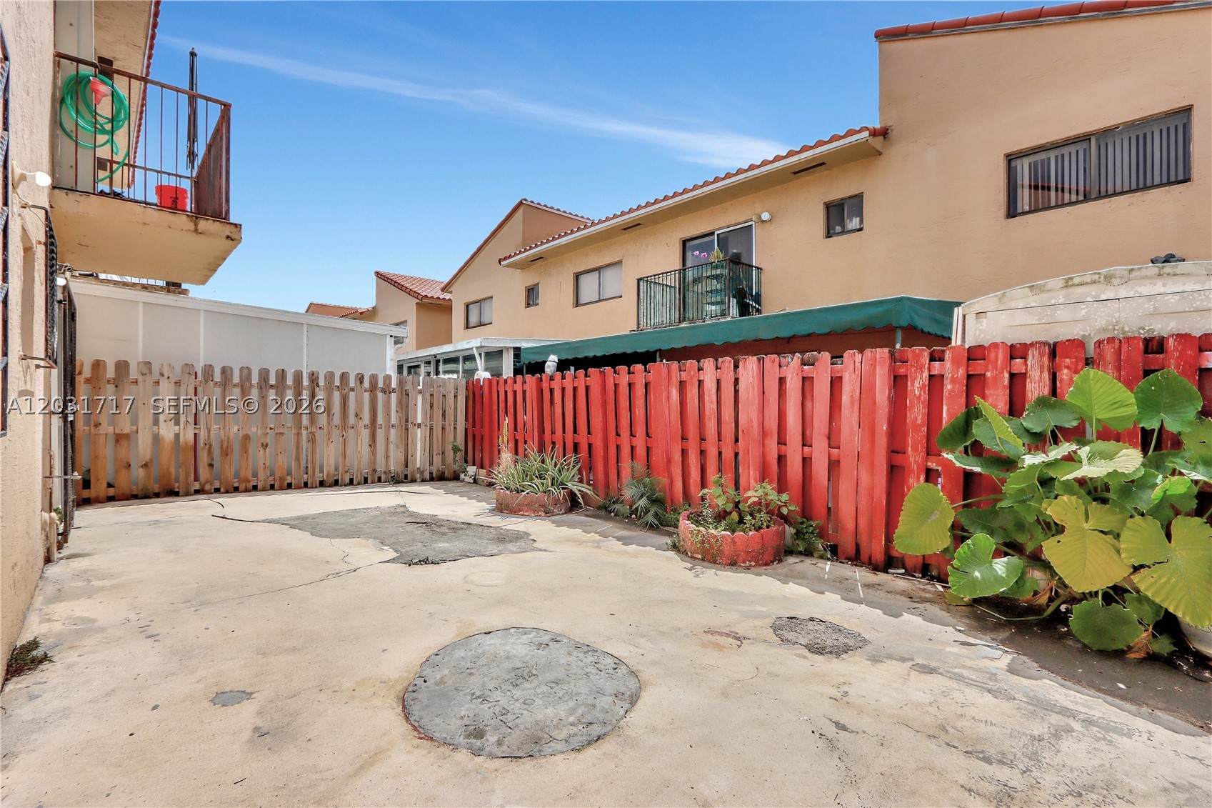 EL PRADO XI CONDO - Residential Lease