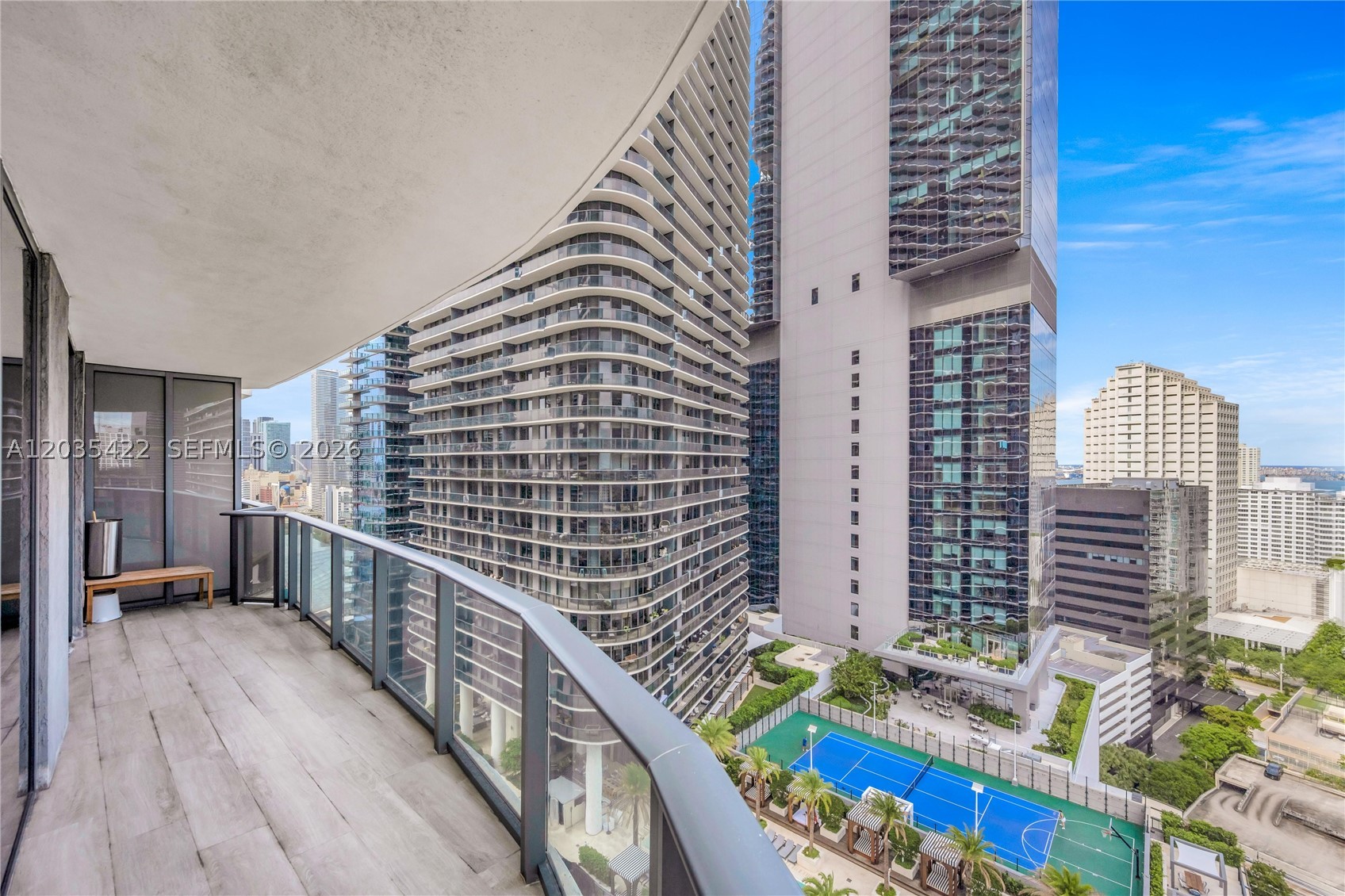 BRICKELL HEIGHTS EAST CON - Residential Lease