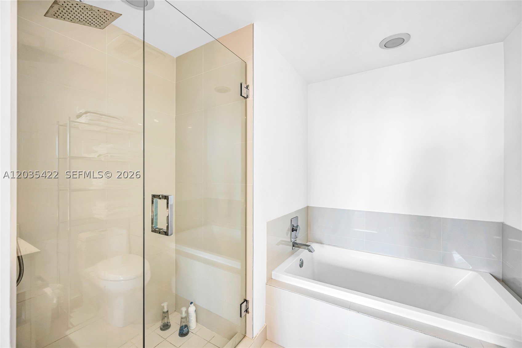 BRICKELL HEIGHTS EAST CON - Residential Lease