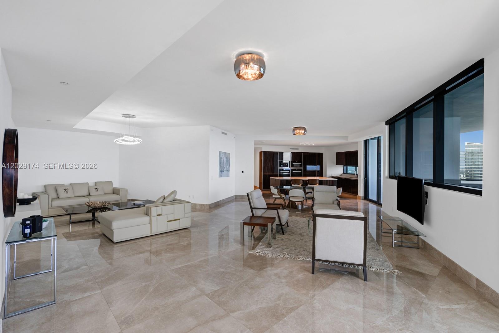 18555 COLLINS AVENUE COND - Residential Lease