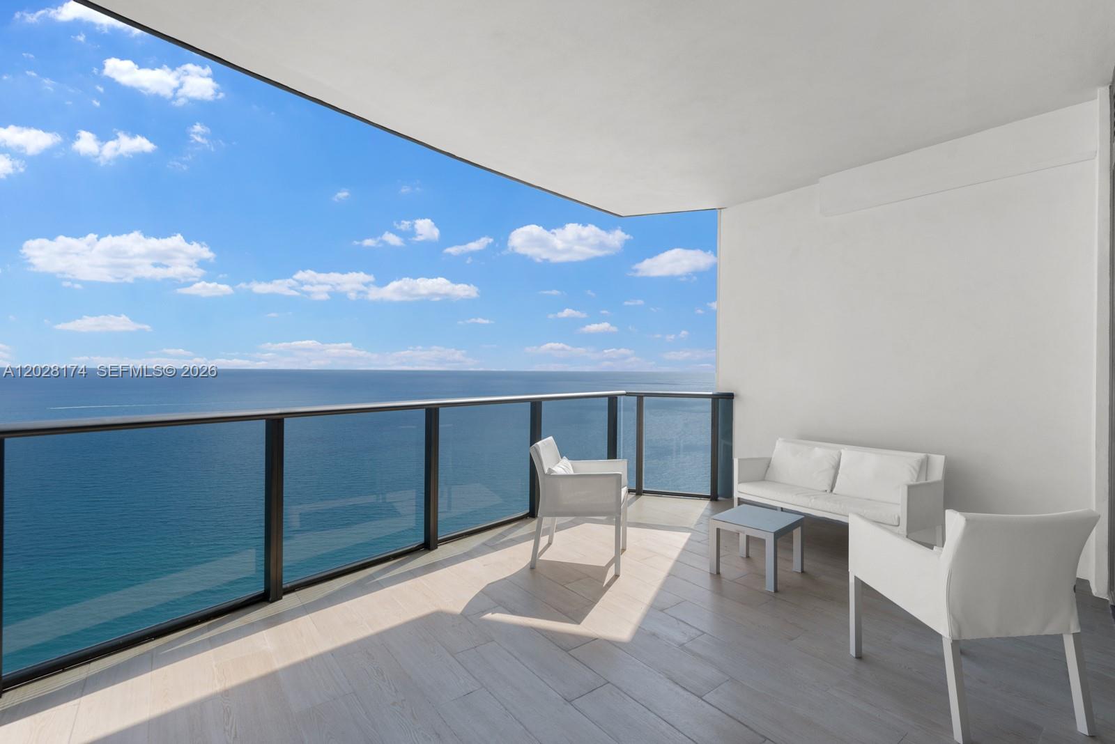 18555 COLLINS AVENUE COND - Residential Lease