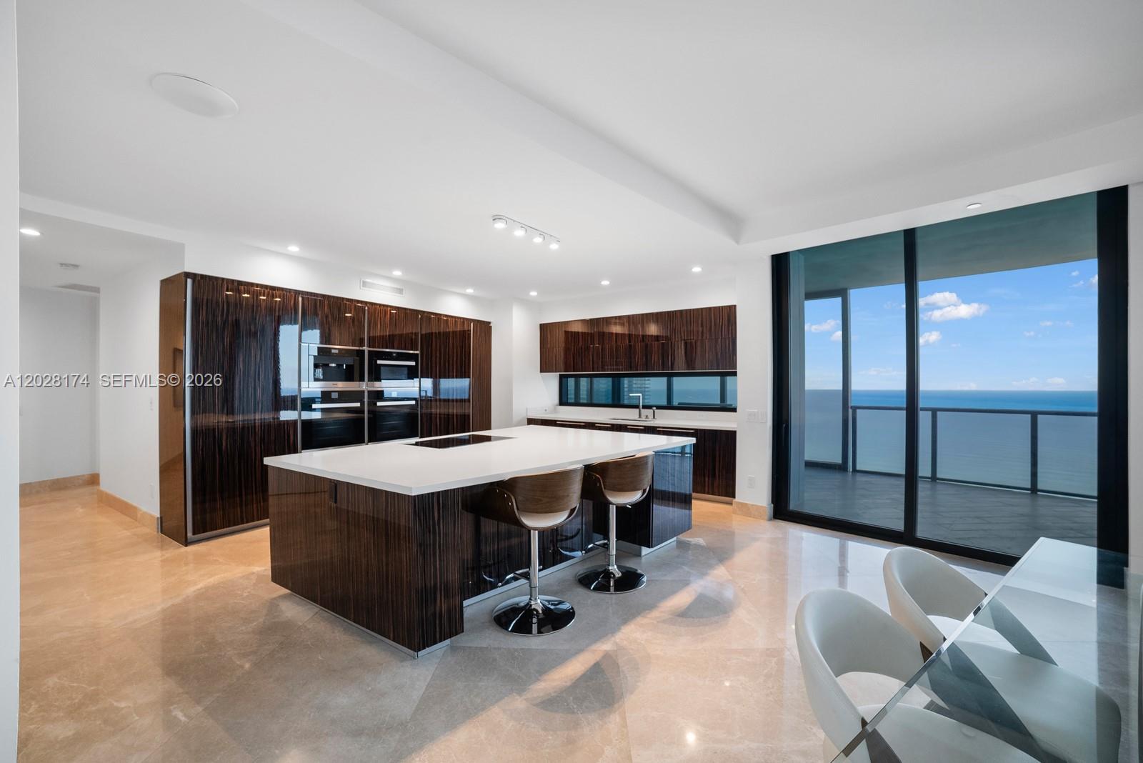 18555 COLLINS AVENUE COND - Residential Lease