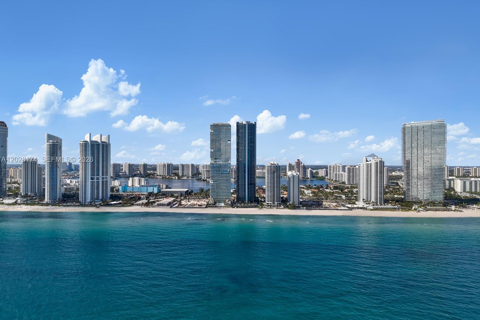 18555 COLLINS AVENUE COND - Residential Lease